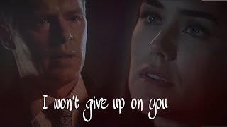 Liz & Ressler