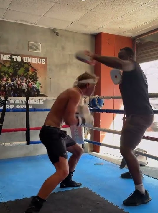 Marko Vituk smashes the pads