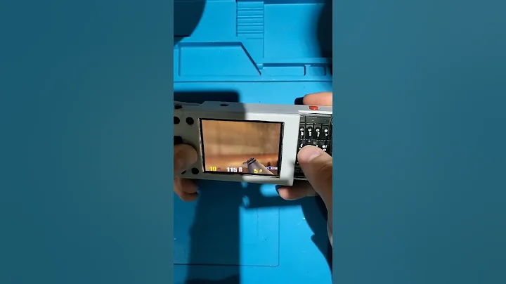 Quake 3 arena on Nokia N95 8gb gaming console!