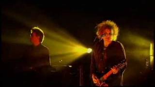 Video thumbnail of "The Cure - M (Live 2004)"