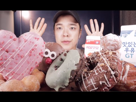 SUB)도너츠 덕후들 모여라! 종류별 도넛 먹방 DUNKIN DONUTS MUKBANG ASMR REAL SOUND チョコレートケーキكعكة الشوكولاتة