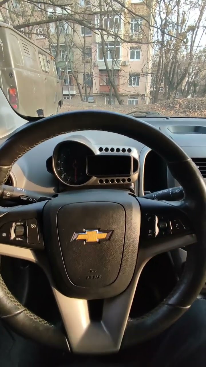 шторки на Авео Т300