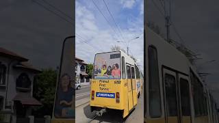 Tramvaiul V3A-93 #193 părăsind stația “Șoseaua Ștefan Cel Mare” pe linia 1 deviată