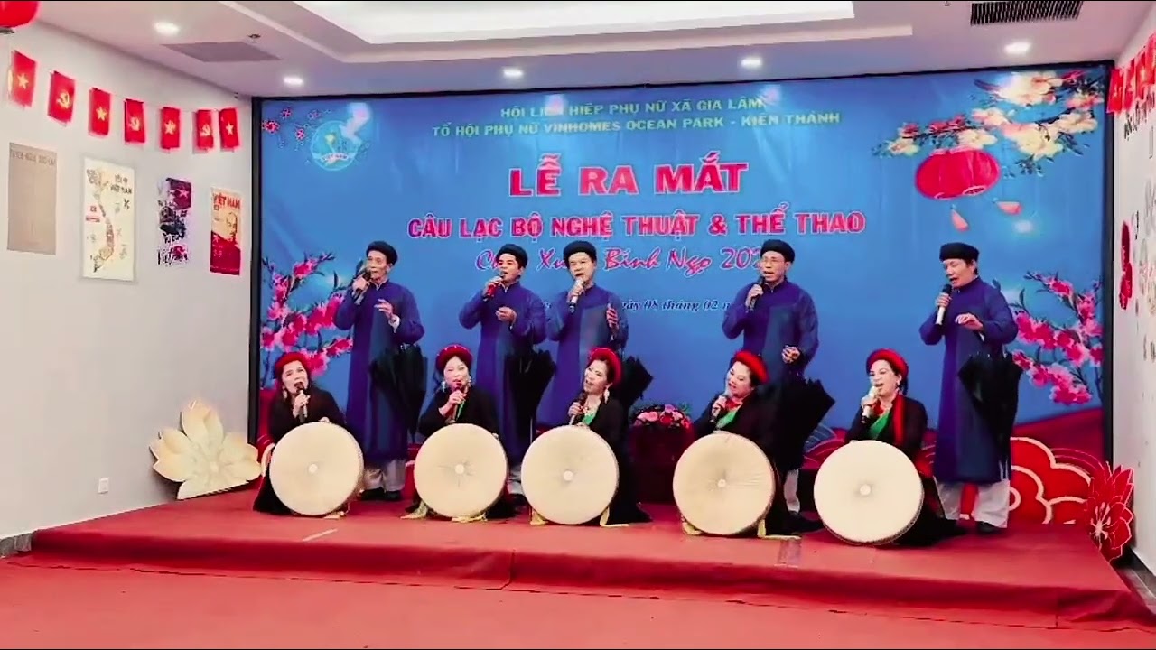 Trẩy hội xuân / Dân ca QHBN / Tốp ca Nam Nữ CLB Nghệ thuật Vinhomes OCP 1.