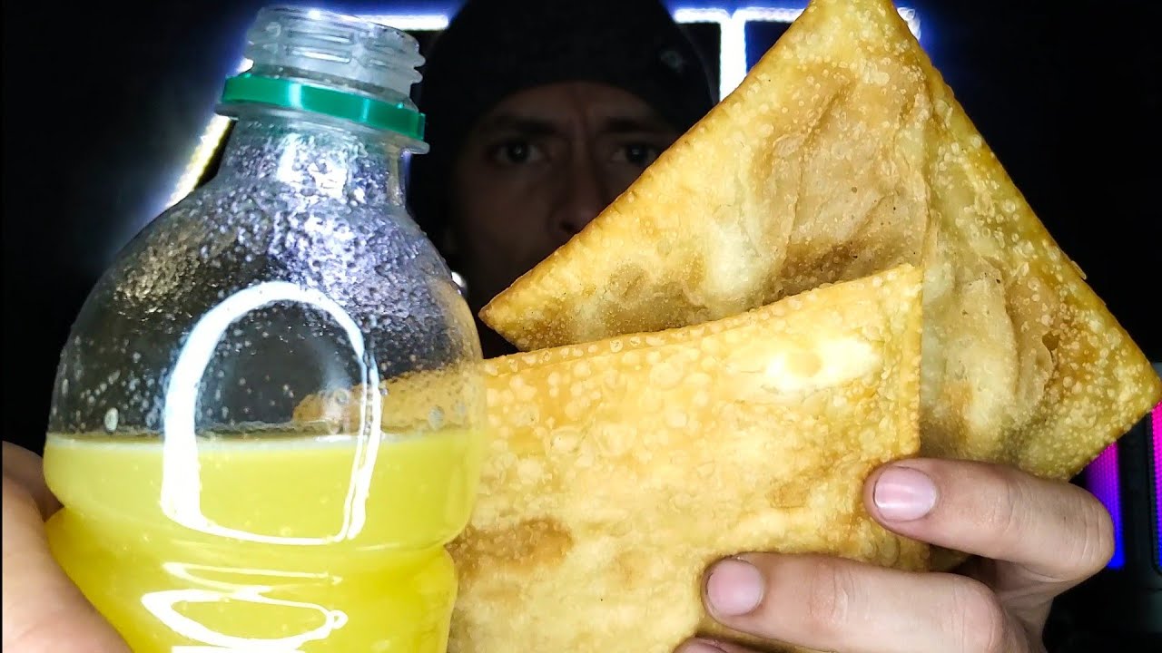 ASMR - Comendo PASTEL + 