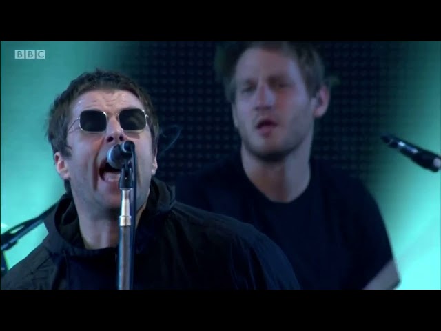 Liam Gallagher Slide Away Live At TRNSMT 2018 class=