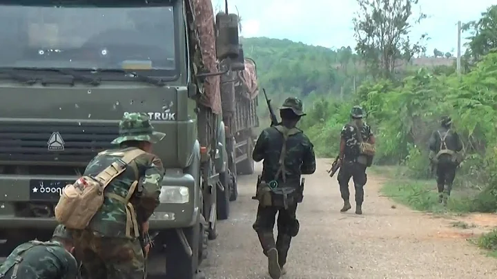 Images of Myanmar rebel armies ambush military convoy and aftermath - DayDayNews