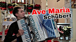 Video thumbnail of "Ave Maria,  F. Schubert (fisarmonica Antonio Tanca)"