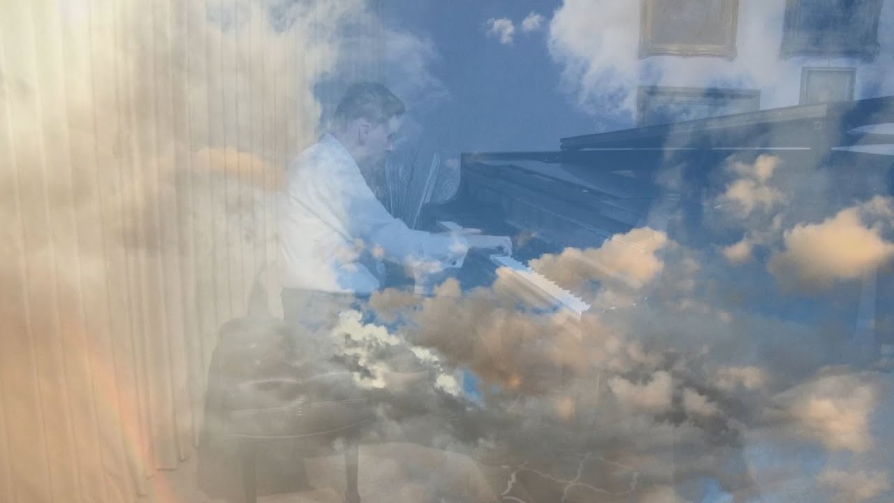 Schumann, Träumerei from Kinderszenen, performed by Robert Cunningham