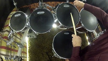DRUM LESSONS MADE EASY- learn how to tune your toms. (part 2)