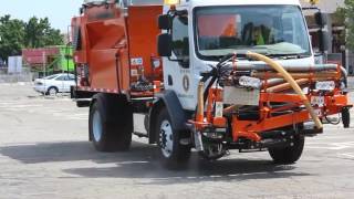 New truck demonstrates pothole repair