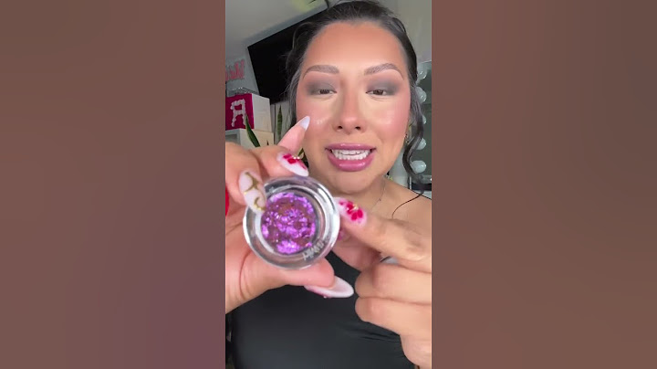 @rocioxsoria says the wet n wild Chameleon Chrome collection is a 15/10 😱⁠