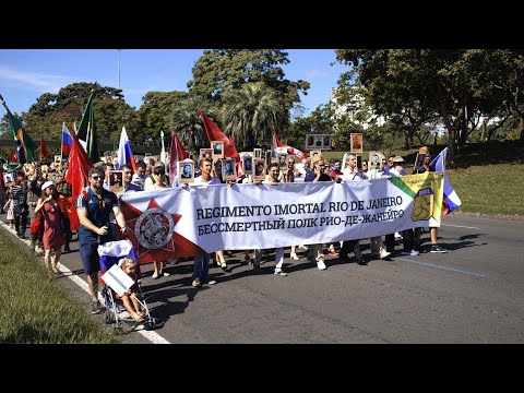 Vídeo: Homenagem à memória dos veteranos de guerra. O que é um regimento imortal