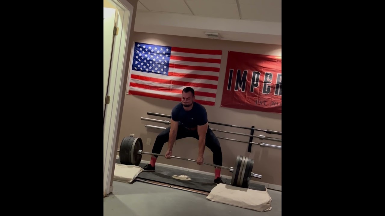 586x1 Texas power bar deadlift PR 