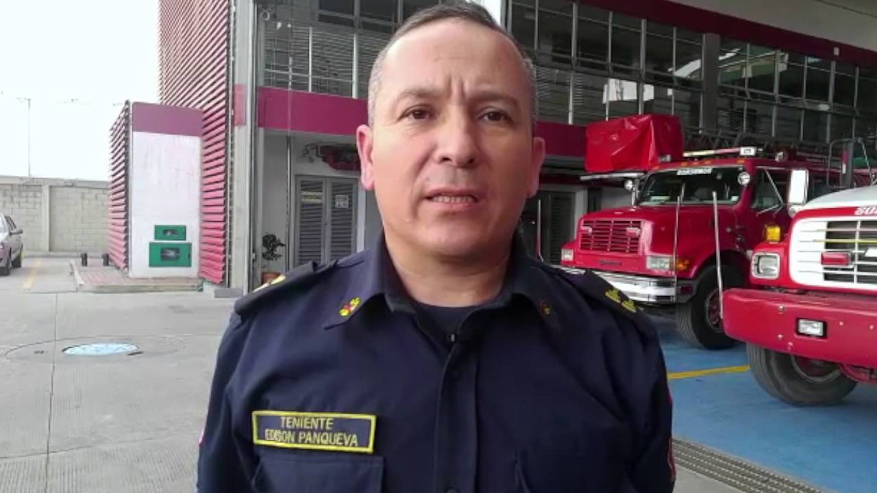 RECOMENDACIONES PARA ELEVAR COMETAS AGOSTO 13 DE 2016 bomberos in english