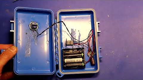 Battery-operated ESP8266 Wifi Button to automate my sprinkler controller