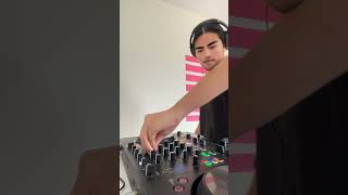 Leave a 👍 if you love techno