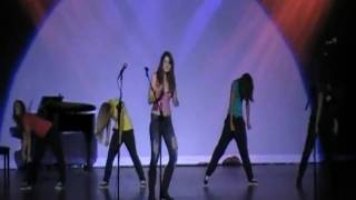 MOV002