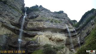 Водопады в селении Лаза, Азербайджан.