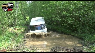видео: Офф роуд УАЗ Буханка на бездорожье прёт как танк. Нива тоже не отстаёт картинка: Офф роуд УАЗ Буханка на бездорожье прёт как танк. Нива тоже не отстаёт