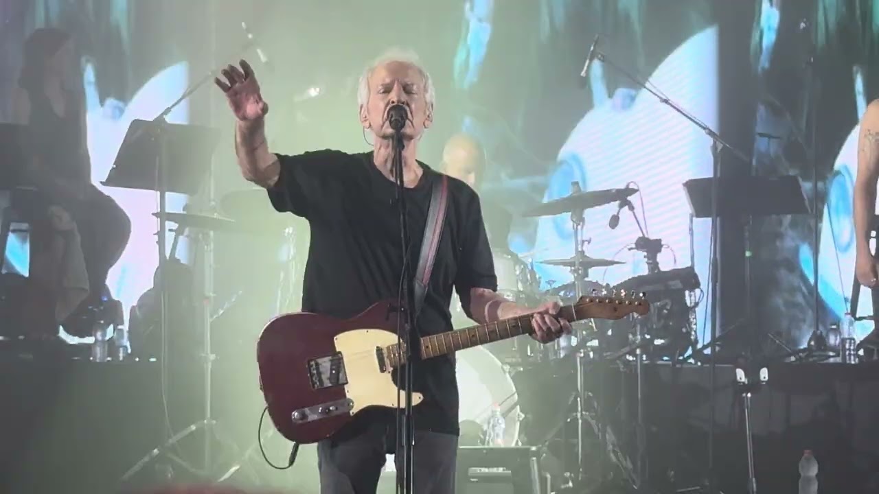 שלום חנוך - שיר דרך (אמפי רעננה - 09.08.25)