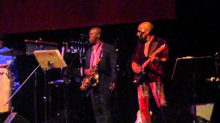 Video thumbnail of "Allen Toussaint - "Shoo Rah Shoo Rah" - Bourbon Fest no Teatro Casa Grande"