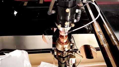 IEHK.COM LC1325 Laser Metal Cutting Machine(cutting titanium sheet)