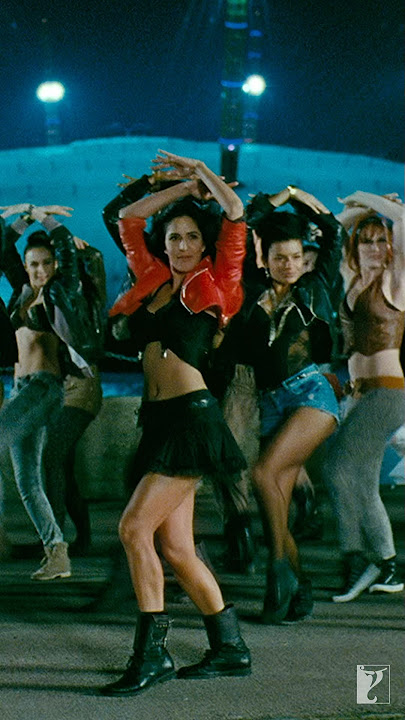 Slaying, one move at a time 🔥 | #JabTakHaiJaan | #IshqShava | #KatrinaKaif | #ShahRukhKhan