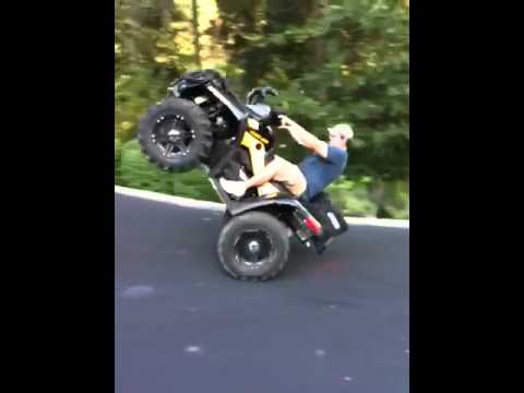 Can am outlander 800 XTP Wheelie - YouTube