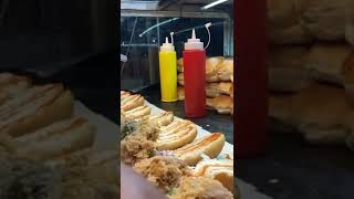 Rs.200 Chicken Burger කන්න මරදානට යන්න..????️laiya srilanka shorts travel streetfood foodlover