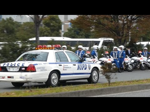 突如現れたNYPDパトに警視庁白バイ隊員が大注目!! NYPD Car at Tokyo Japan!!