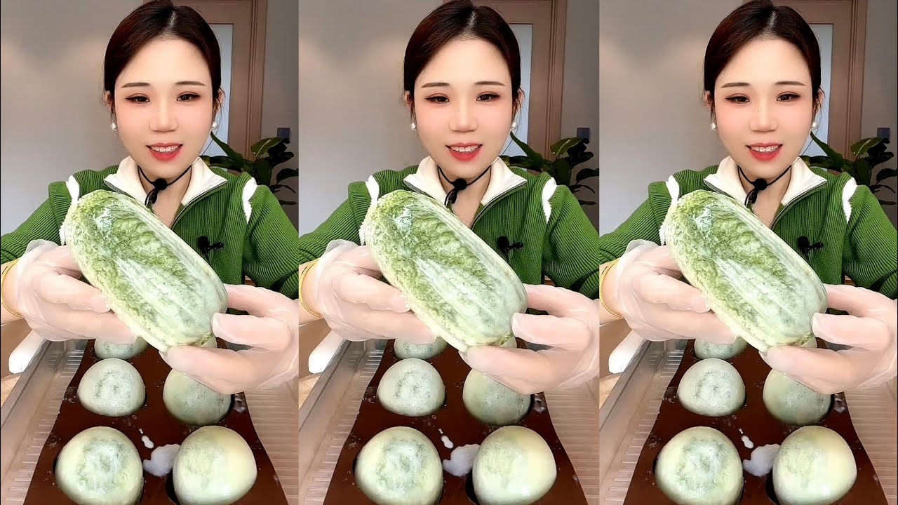 ASMR ICE EATING with MATCHA 