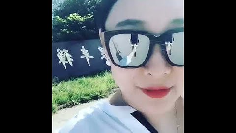 Cendly in yinfeng spring machine factory say hi to you