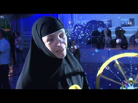 დედა სიდონიას გამოფენა - \"გვაქვს უთვალავი ფერითა\"