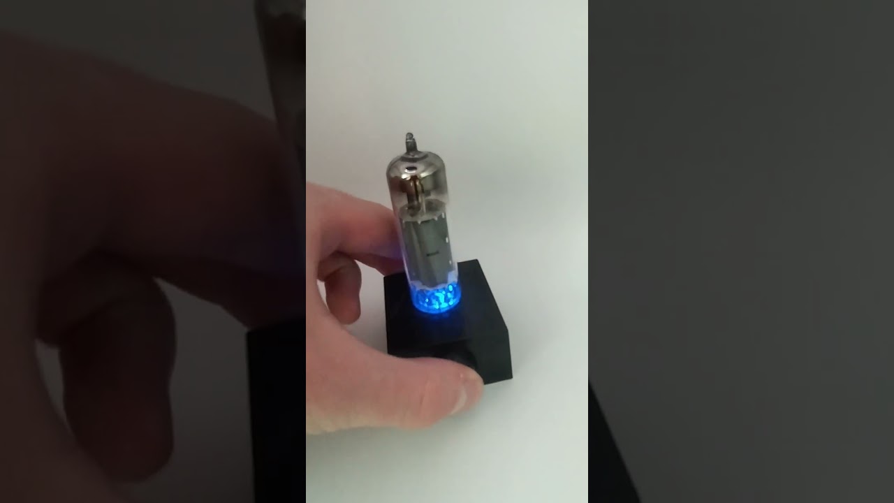 Nightlight made from vacuum tube