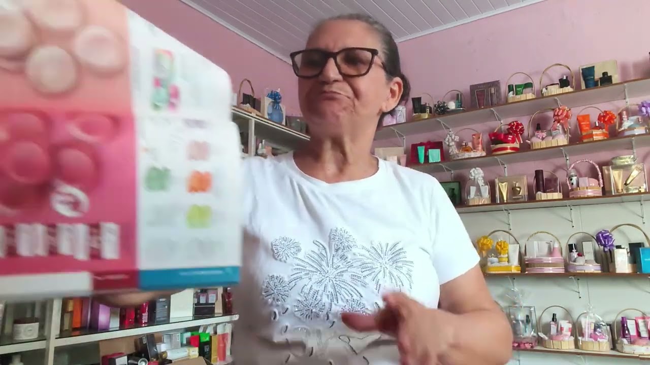 Mega abertura de sacolas da natura e alguns produtos 