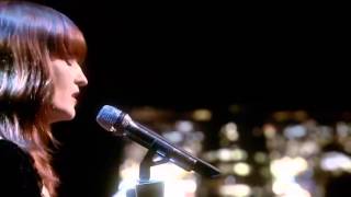 Florence + The Machine   No Light, No Light (Jonathan Ross Show)