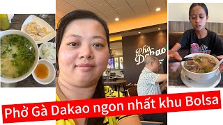 Phở Gà Dakao ngon và lâu nhất khu người Việt Little Sài Gòn (JN1801)