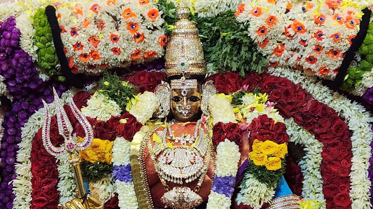 02.04 2023 - Sri Mariamman Temple Silver Chariot Procession Singapore ...