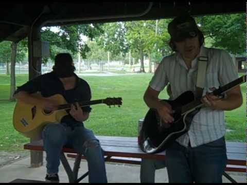 Giants Acoustic.wmv