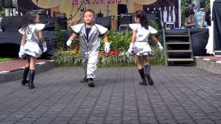 Starkids - SPH Dancer Bank Indonesia bandung