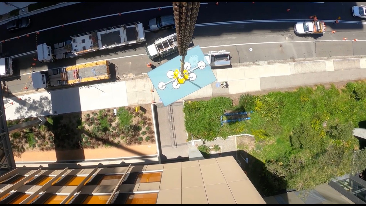 Complex UNSW Project Requiring 2 x Cranes Successfully Completed!