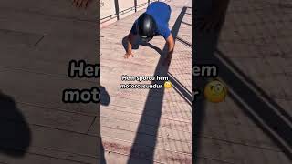 Hem Sporcu Hem Motorcuu