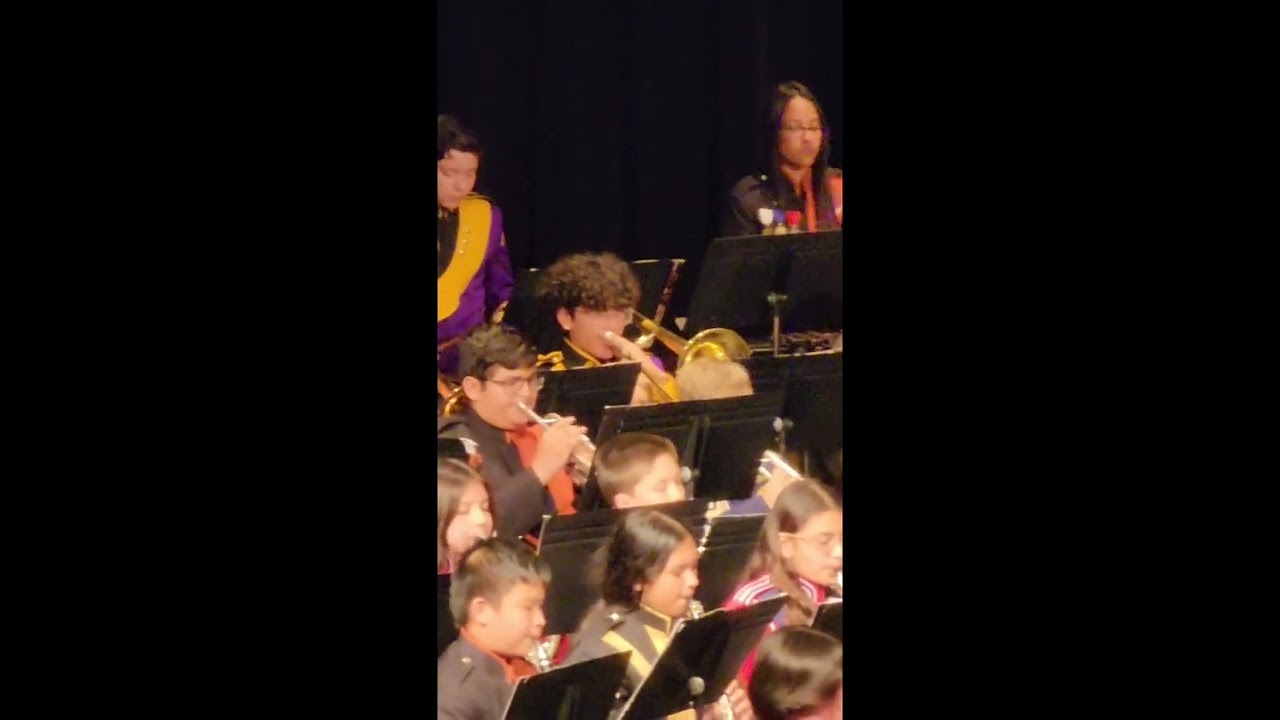 25-26 All-Region 28 MS Honor Band playing Caverns of Sonora 