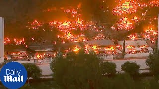 A major fire broke out at an amazon distribution warehouse in
redlands, east of los angeles on friday. the around 5:25 am with those
living ne...