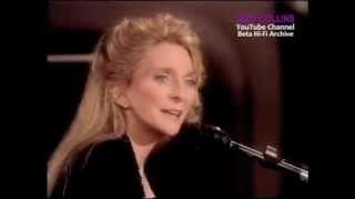 JUDY COLLINS - &quot;The Cherry Tree Carol&quot;   LIVE  1996