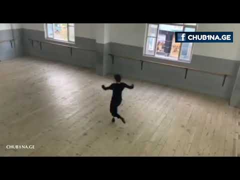 ✔ მარჯვენა მხარეს შესრულებული ''ტრიუკი'' (სოლო) / 14 წლის თემო ფარტენაძე / CHUB1NA.GE