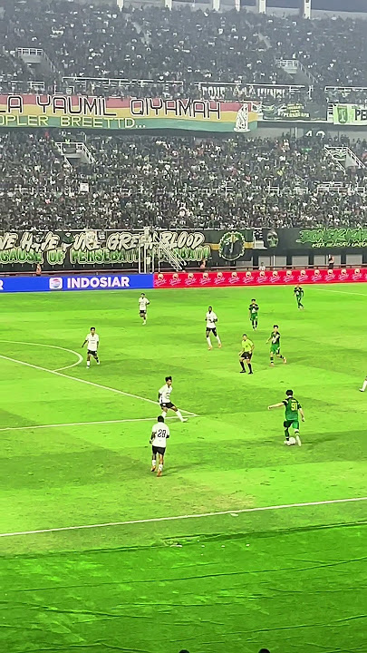 Tarian Tumbas tidak terhentikan #persebayavspss #tumbas #persebaya