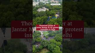 Thousands gather at Jantar Mantar as CJP protest intensifies in Delhi