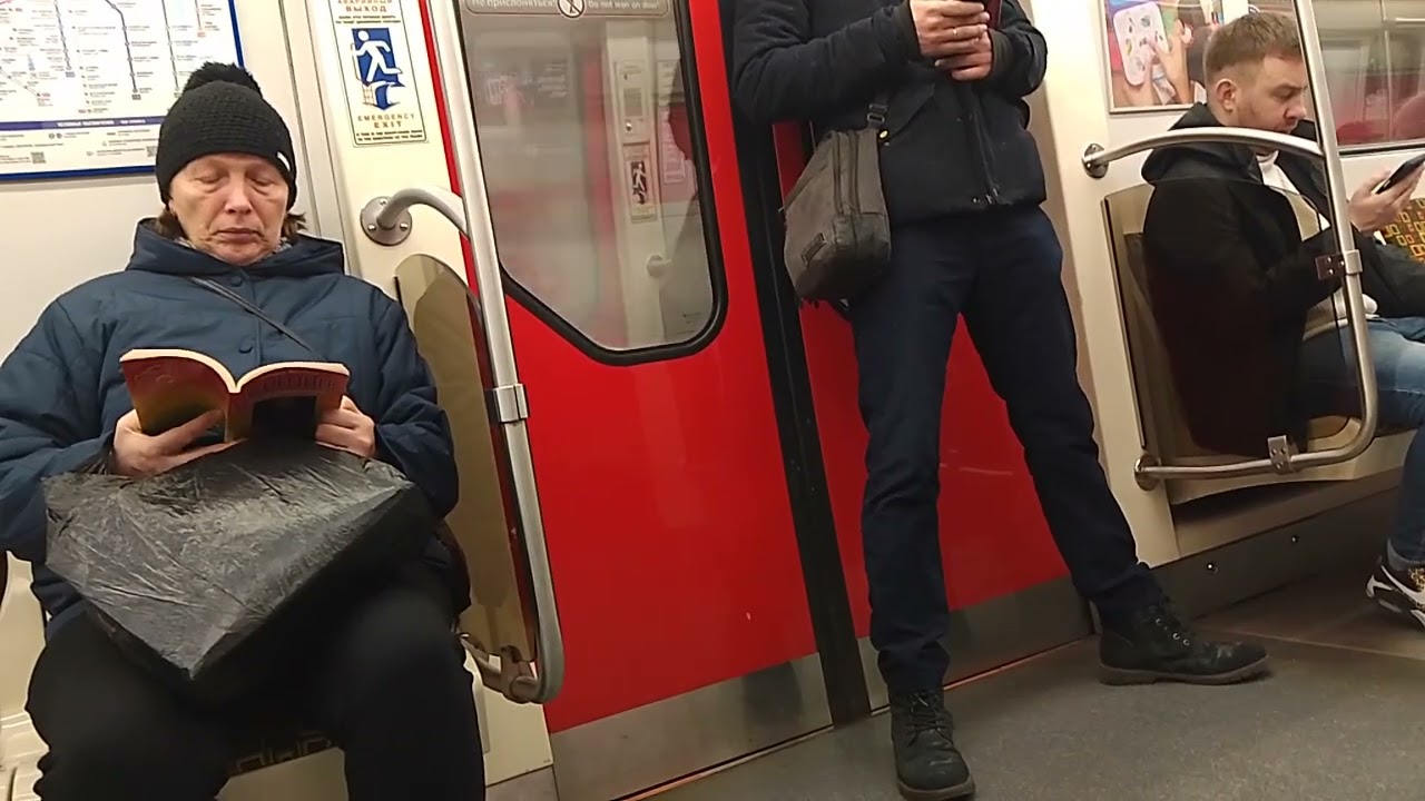 от Кировский завод до площадь Ленина